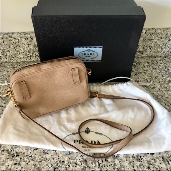 SOLD ⭐️⭐️⭐️ PRADA crossbody/belt bag - Picture 6 of 6
